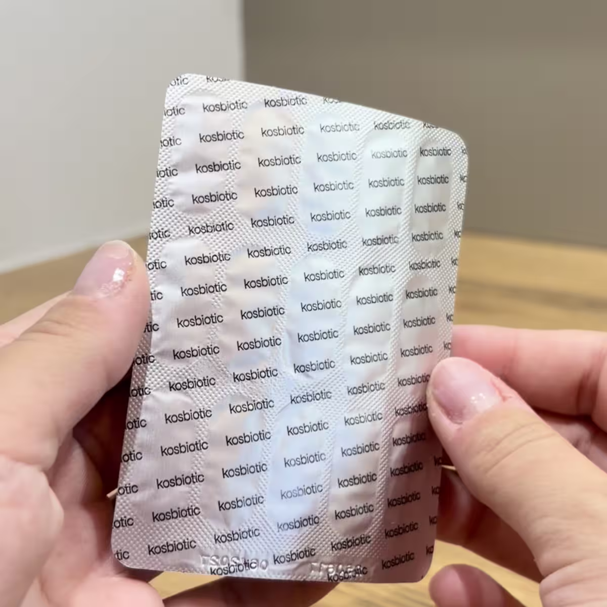 Mon avis et analyse des probiotiques Kosbiotic : revue de Slim My Body & Digest Delight 3 alveoles gelules kosbiotic