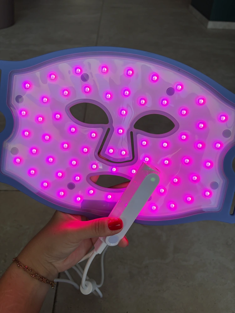 Mon avis sur le masque CurrentBody : test personnel avec revue des performances 13 masque led bleu currentbody series 1