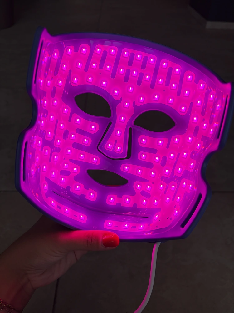 Mon avis sur le masque CurrentBody : test personnel avec revue des performances 14 masque led bleu currentbody series 2