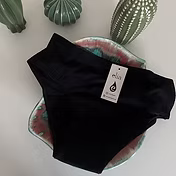 Elia Lingerie : je teste et donne mon avis sur deux modèles de lingerie menstruelle 9 culotte fabrizia ambiance