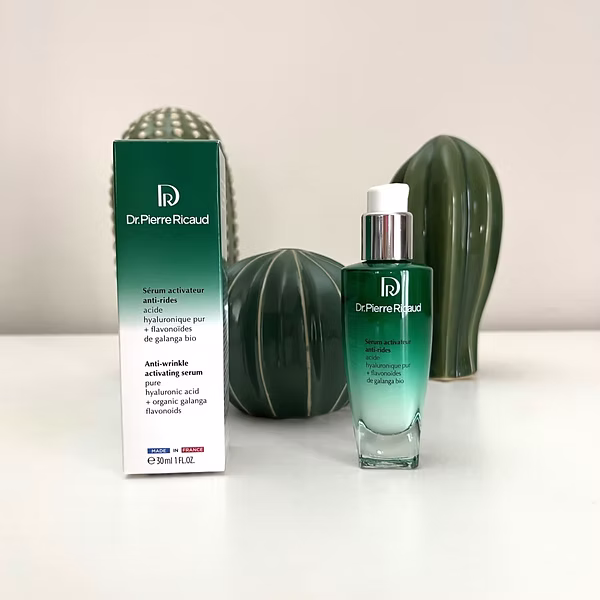 Test, avis et analyse des formulations des soins Dr Pierre Ricaud 10 serum packaging complet