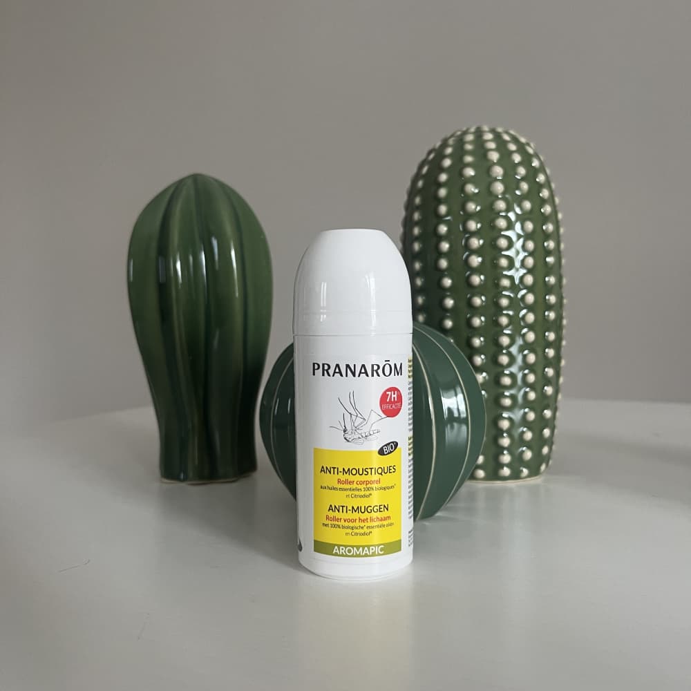 Mon avis sur Pranarom : tests et analyses de leurs huiles essentielles et anti moustique 5 anti moustique roll stick pranarom