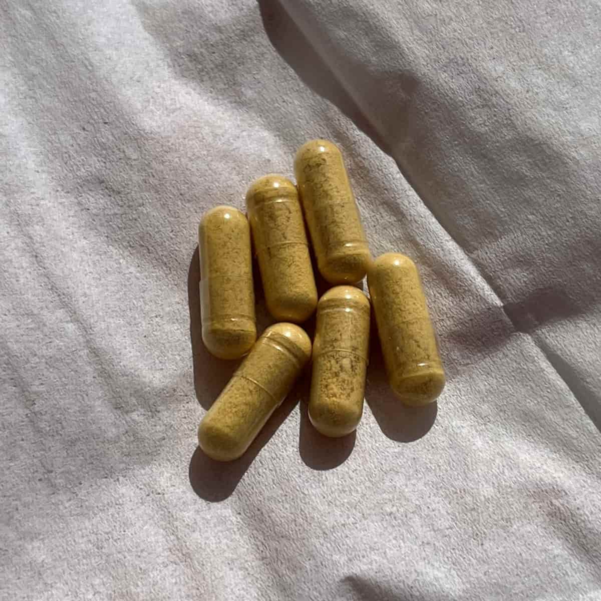 demonstration tailles gelules multivitamines 1