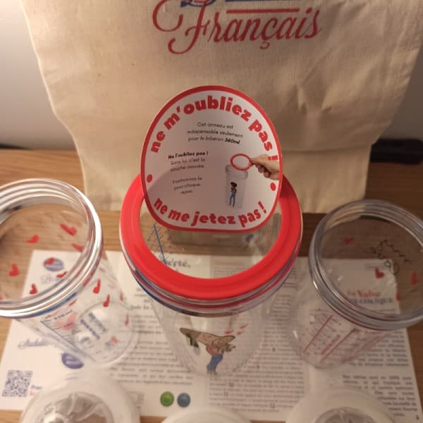 Mon avis sur Le Biberon Français : Test de 3 biberons et analyse d'avis clients 6 deuxieme photo biberon deballage