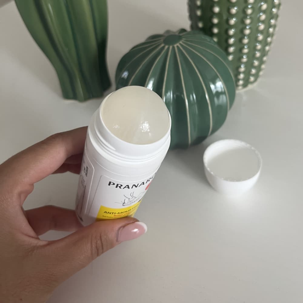 Mon avis sur Pranarom : tests et analyses de leurs huiles essentielles et anti moustique 6 embout rolling stick anti moustique