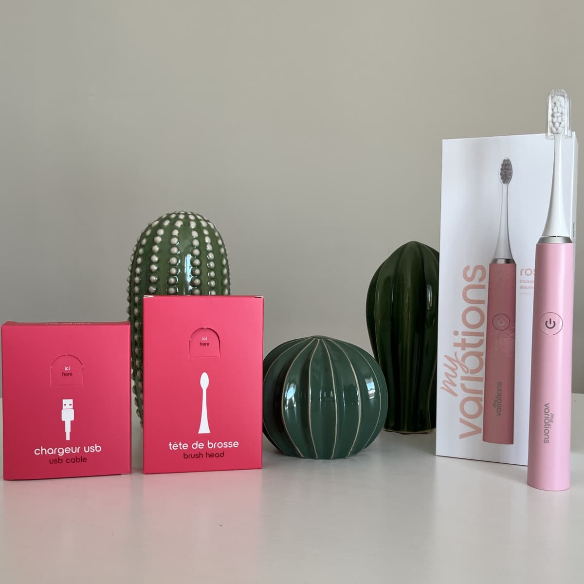 MyVariations : Je teste et donne mon avis sur leur brosse à dent électrique sonique 7 interieur paquet brosse a dents my variations 1