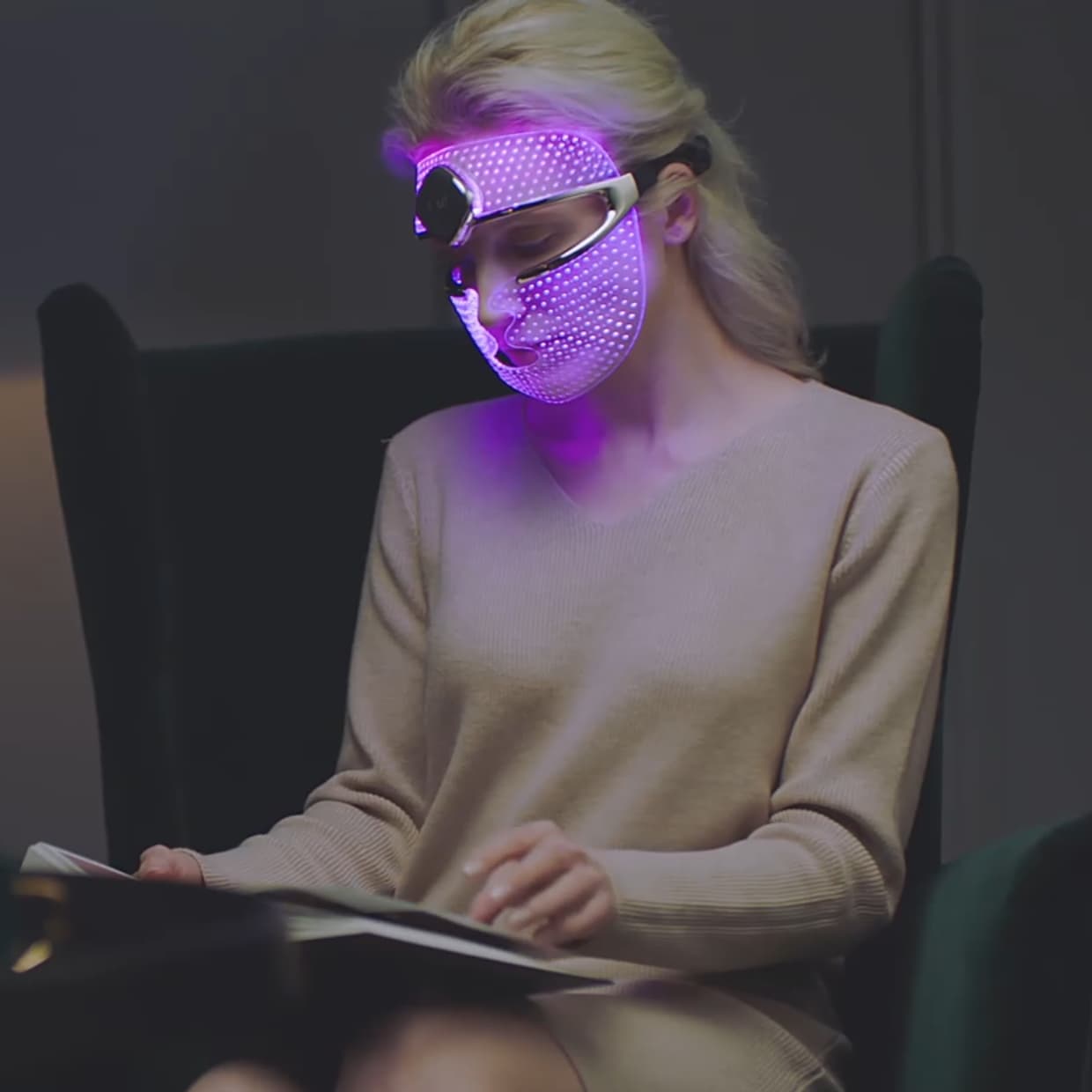 Comparatif des masques LED Quel est le meilleur masque : prix, qualité, irradiance… 8 rendu masque led bleu foreo 1