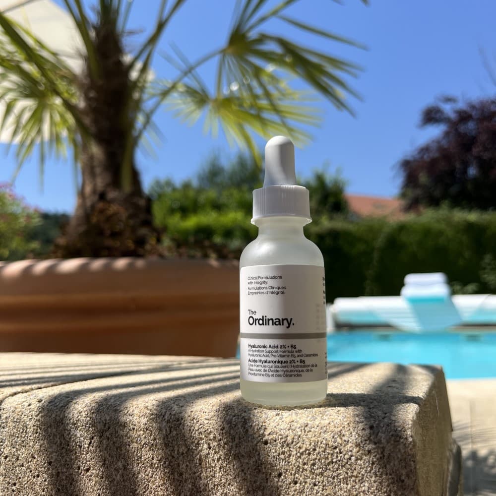 The Ordinary : Mon avis après test de leurs produits et analyse Yuka des ingrédients 5 serum acide hyaluronique emballage photo ferme