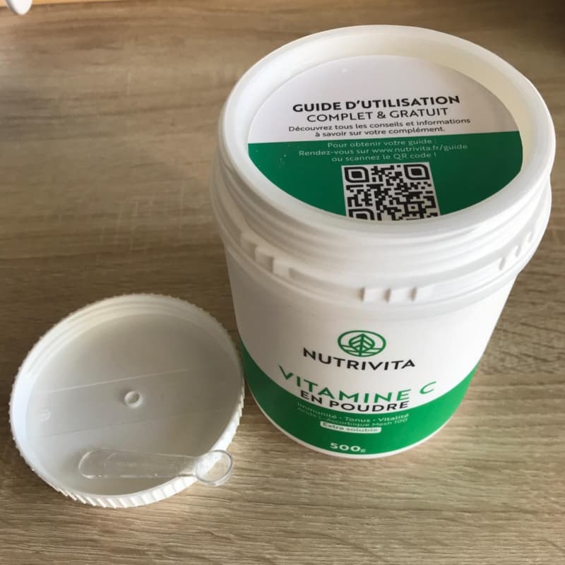 Novoma : Test et avis sur leurs compléments (collagène, magnésium et vitamine C) 14 vitamineC novoma photo pot 1