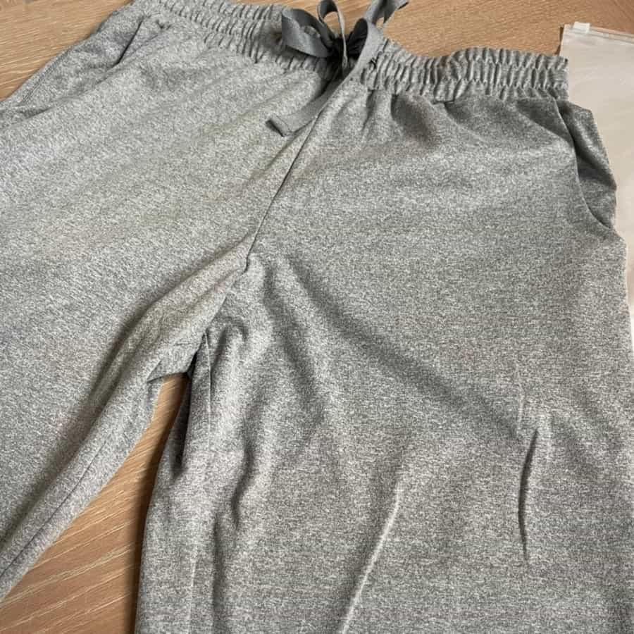 zoom qualite textile jogging 1