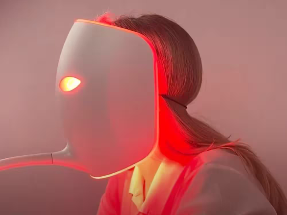 Comparatif des masques LED Quel est le meilleur masque : prix, qualité, irradiance… 2 position utilisation masque led lucibelle ove contraignante avis lesavisdemilie