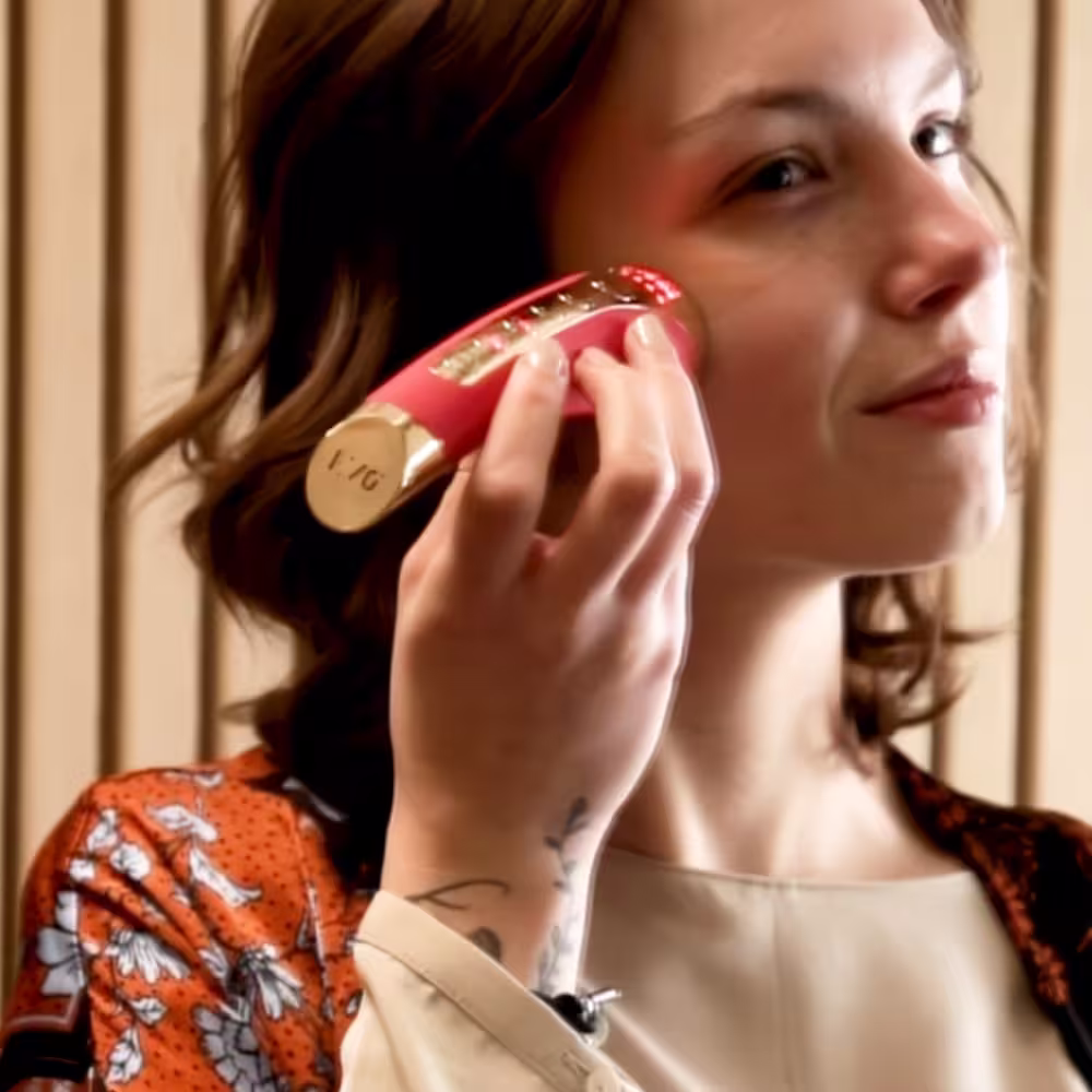 La radiofréquence pour le visage à domicile : est-ce que ça vaut vraiment le coup ? 8 rendu appareil radriofrequence visage foreo