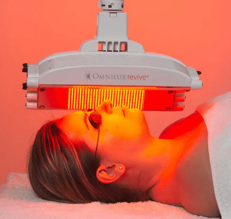J'ai testé et analysé le masque LED Omnilux : mon avis honnête 2 exemple panneau led luminotherapie institut