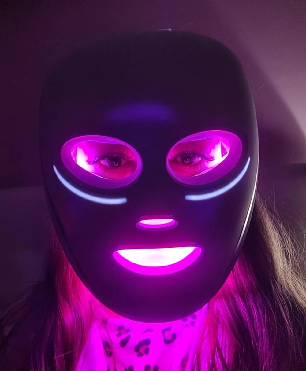 J'ai testé le masque LED Shark Cryoglow : mon avis avec analyse complète 8 masque led shark cryoglow yeux non proteges completement lesavisdemilie