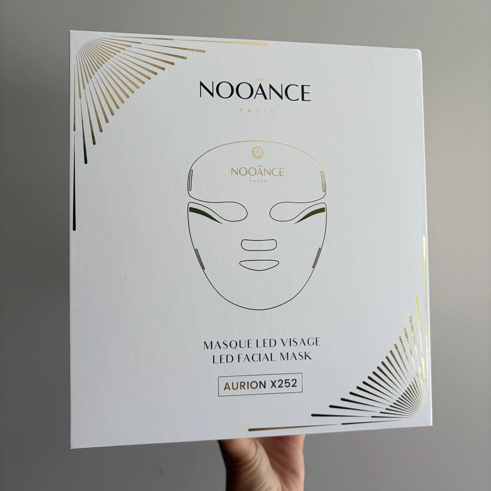 J'ai testé le masque LED Aurion X252 : mon avis avec analyse et comparatif 1 packaging masque led nooance boite qualite lesavisdemilie