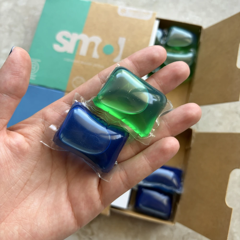 Spring VS Smol : Quelle marque pour ses lessives en capsules ? 3 zoom capsules smol lessive lesavisdemilie