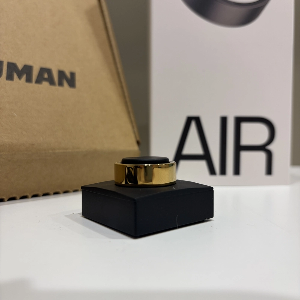 Avis Ultrahuman Ring Air : mon test de la bague connectée sans abonnement 9 bague ultra human sur son socle lesavisdemilie