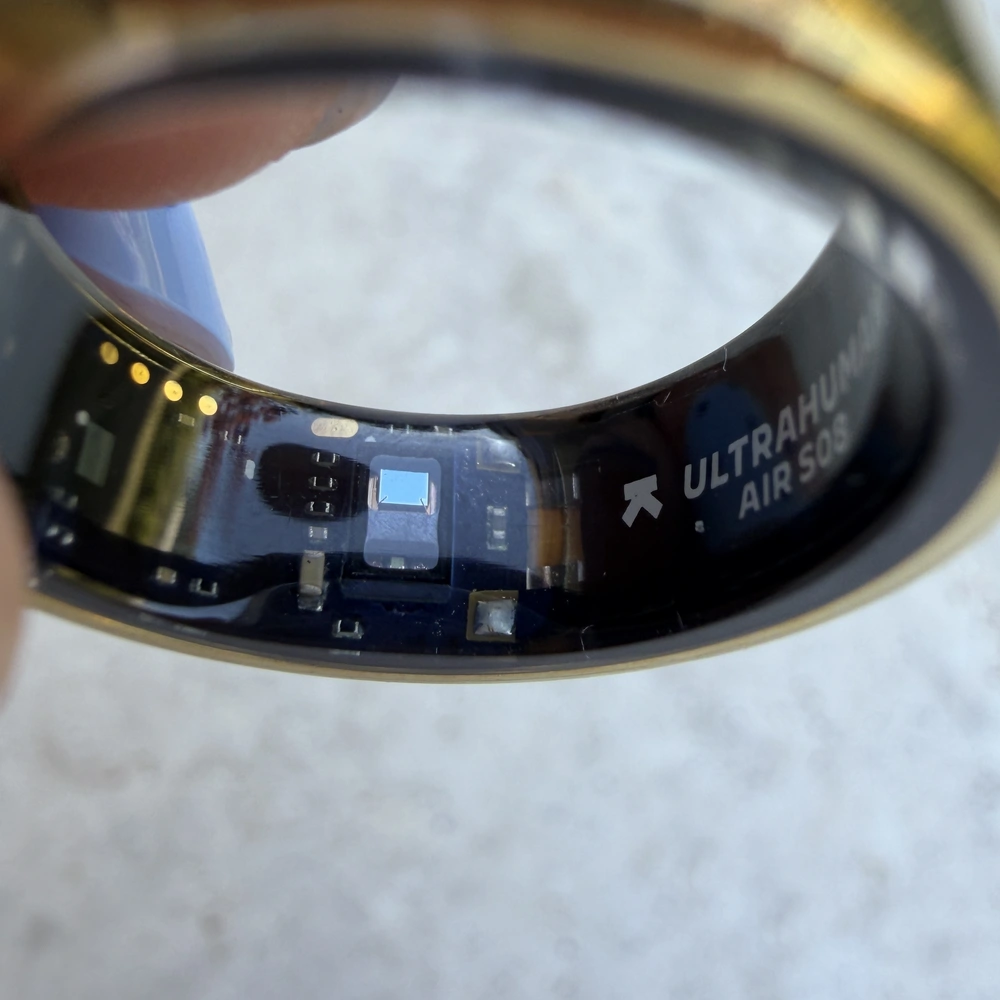 Avis Ultrahuman Ring Air : mon test de la bague connectée sans abonnement 2 interieur anneau ultrahuman zoom technologie lesavisdemilie