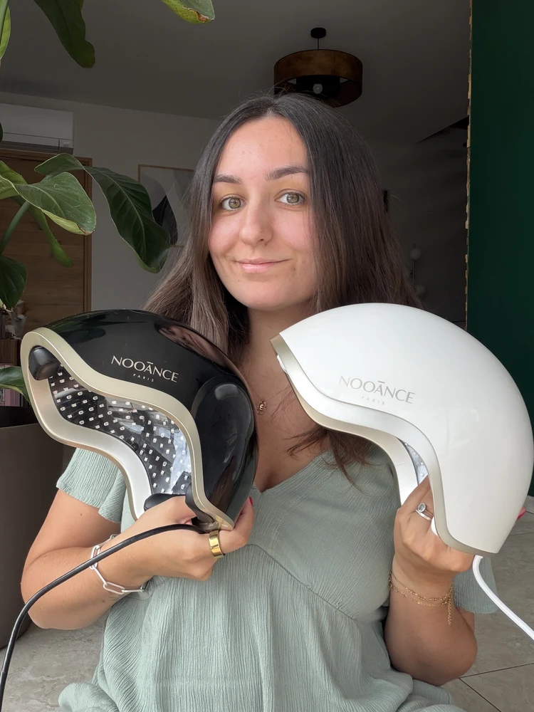 Nooance Expert X600 ou Nooance X400 ? Comparatif des casques LED pour cheveux 3 emilie compare les deux casques cheveux nooance