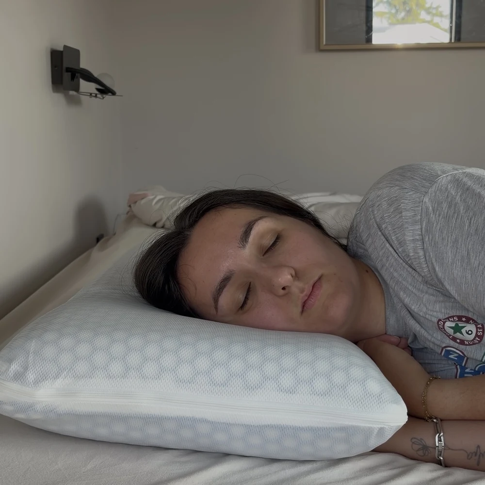 Comparatif Oreillers Emma VS Wopilo VS Soya : quel oreiller ergonomique choisir ? 12 oreiller emma adapt elite position cote