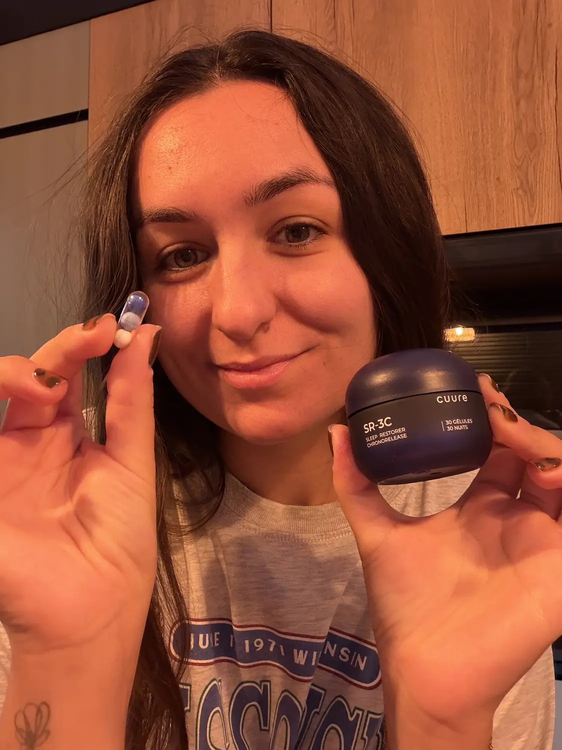 J'ai testé SR-3C de Cuure pour mon sommeil : mon avis complet 1 emilie teste la gelule cuure SR3C avant de dormir